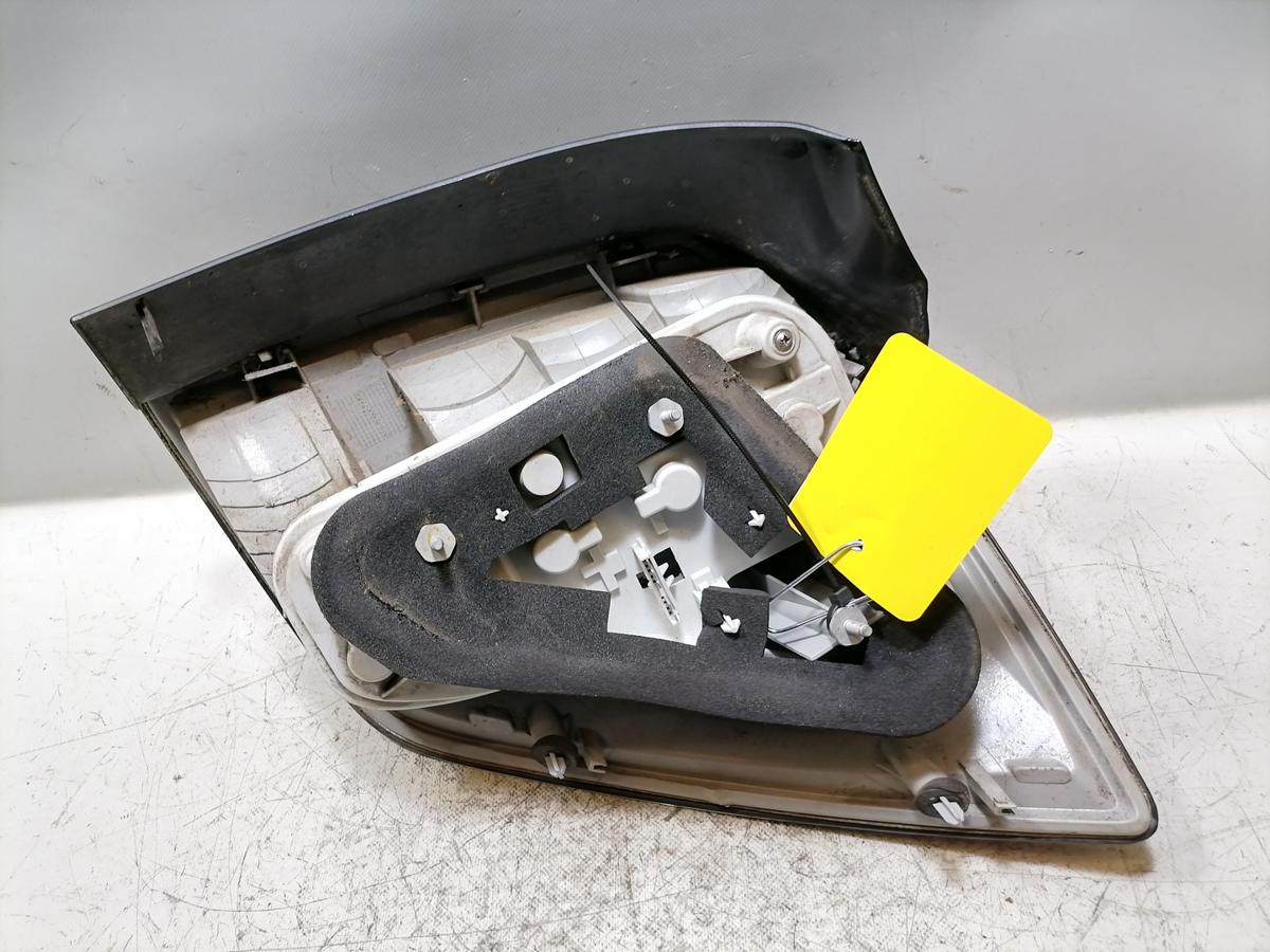 Opel Astra H original R&uuml;cklicht R&uuml;ckleuchte Schlussleuchte links Kombi Facelift BJ.2009